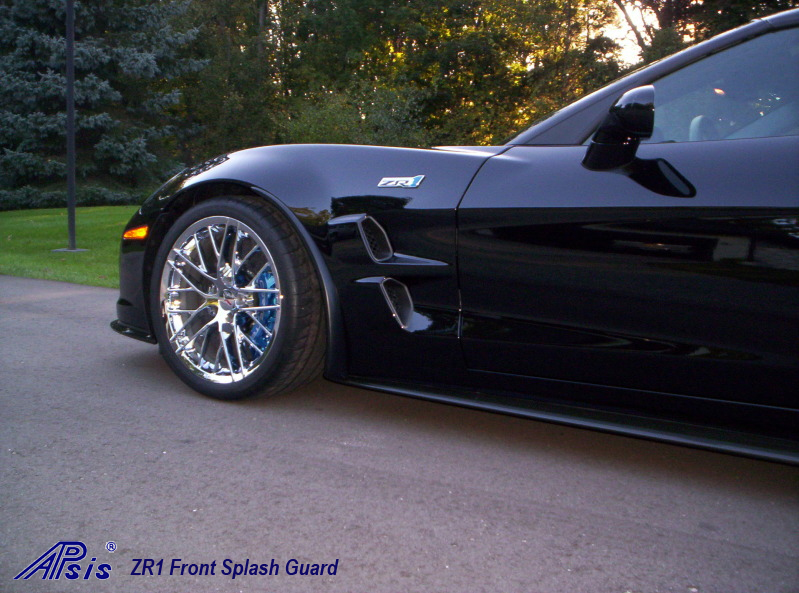 APsis Corvette C6/ZR1, C6 Grand Sport or C6/Z07 with Side Skirts, Front Z06 style Splash Guards - Pair